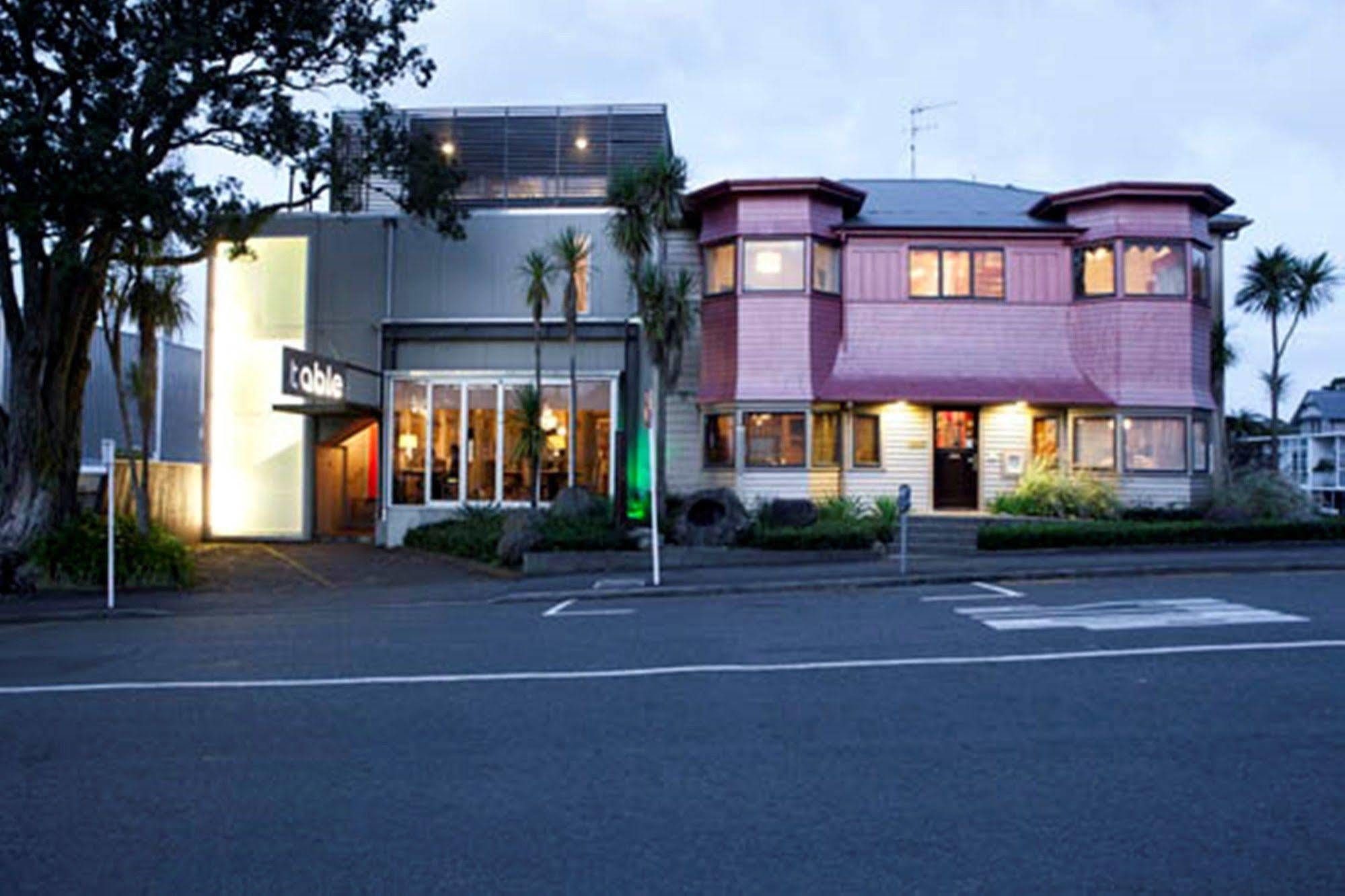 Nice Hotel New Plymouth Zewnętrze zdjęcie